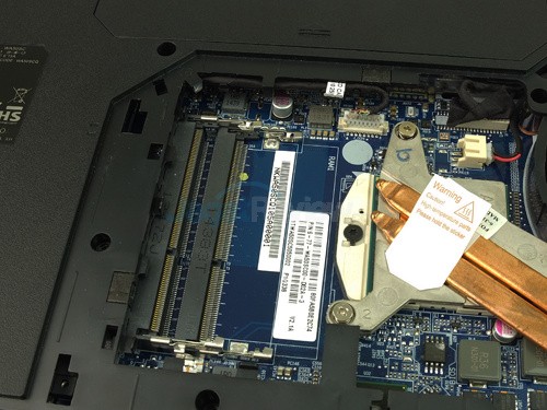 Review Notebook Gaming: Xenom Pegasus PS15C (2015) 10 Xenom Pegasus PS15C-BN12 (2015) Memory Slots