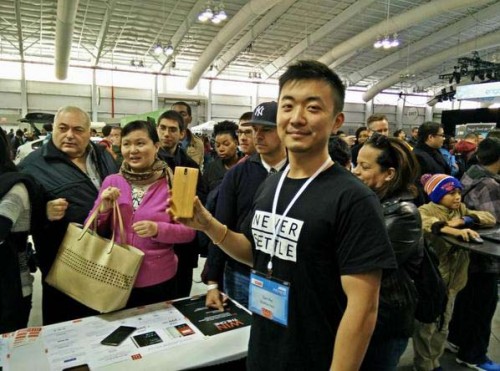 OnePlus Rayakan Penjualan 1,5 Juta Unit Smartphone OnePlus One 1 oneplus-carl-pei