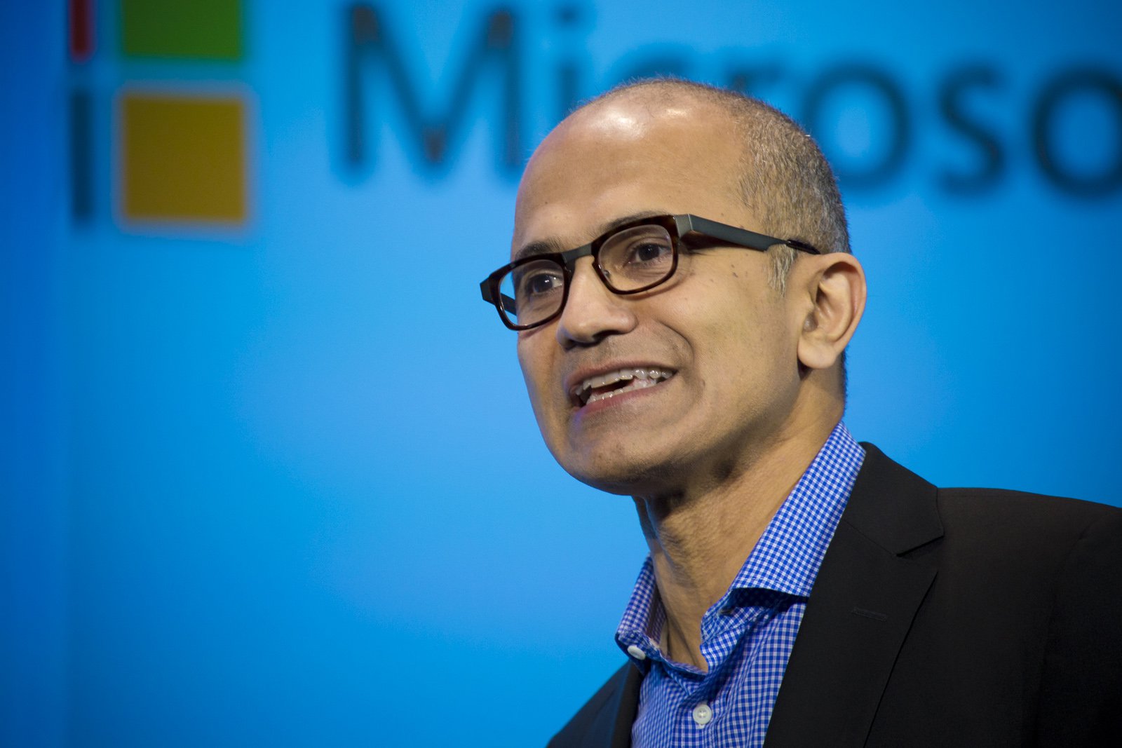 Microsoft Hendak Mengubah Strategi Ponselnya 11 satya nadella 4
