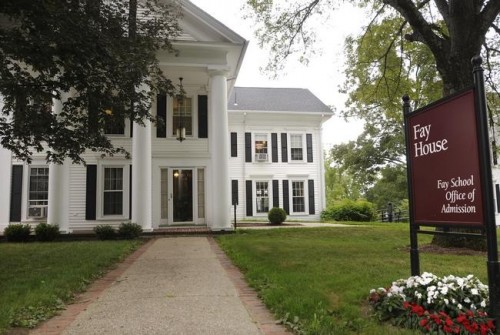 Sekolah Dituntut dengan Alasan WiFi Membuat Muridnya Sakit 1 AR-150829606