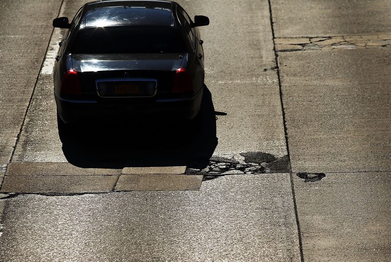 Google akan Patenkan Sistem Peringatan Jalan Berlubang 14 GettyImages 474647027.0