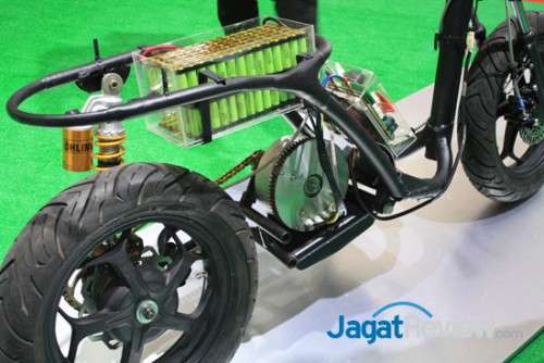 IIMS 2015: Garansindo Rangkul ITS Hadirkan Skuter Elektrik 2 IMG_1003