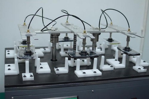 Pabrik Oppo di Indonesia Mulai Beroperasi 5 Oppo Quality Control