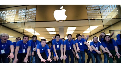 Mayoritas Pegawai Apple Masih Berjenis Kelamin Pria dan Berkulit Putih 1 apple_allegedly_no_vacay