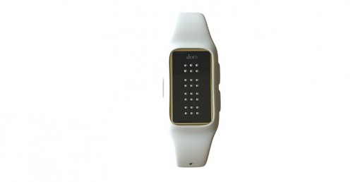 Dot Braille Smartwatch untuk Para Tuna Netra 1 dot-braille-smartwatch-designboom-03-818x422