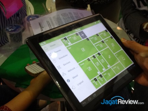 Schneider Electric Pamerkan Home-Automation di Ajang EIE 2015 2 2