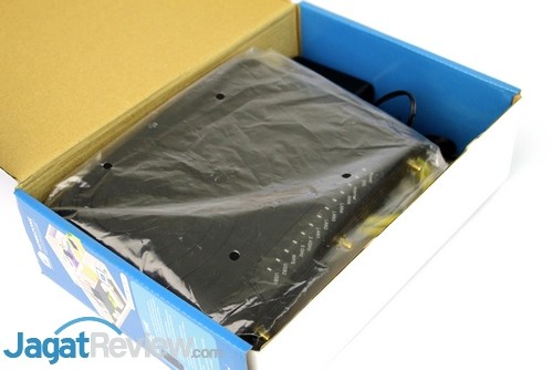 D-Link DSL-2877AL 02