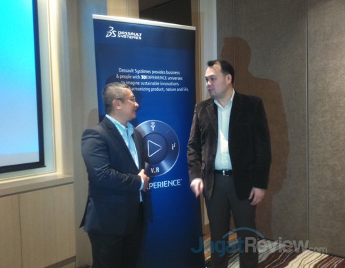 SOLIDWORKS 2016 Hadirkan Fleksibilitas Desain 3D Untuk Kalangan Industri 1 Kiri-Kanan: Ba-Thong Phan, Senior Technical Manager, Solidworks Dassault Systemes; Benjamin Tan, Director & Professional Planner Dassault Systemes