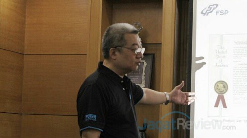 FSP: Green Energy dan Kualitas Produk 1 Seon Wu, dari FSP, saat memberi penjelasan terkait filosofi perusahaan.