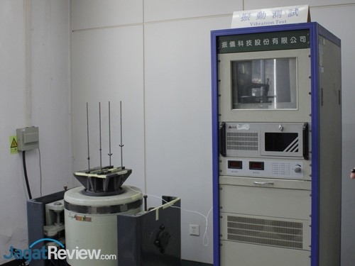 FSP Factory Tour: Mengintip Laboratorium Uji Produk FSP 11 FSP Factory Tour Test Lab - 04