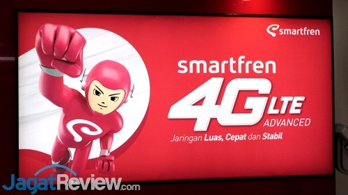 Galeri Smartfren Jakarta Kini Hadir dengan 4G LTE Experience Zone 1 Galeri Smartfren Jakarta 01