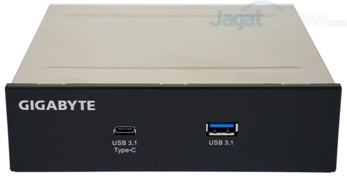 Review Gigabyte Z170X-Gaming G1 6 Gigabyte Z170X-Gaming G1 USB 3.1 Front Bay 01