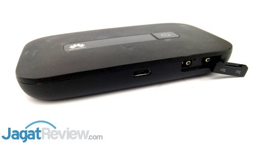 Hands-On Review: MiFi 4G Huawei E5373 5 Huawei E5373 03