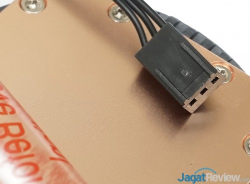 Review Watercooling ID-Cooling Frostflow 240L 11 ID-Cooling Hunter Duet 12