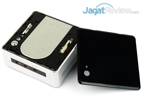 Review Mini PC Desktop: Intel NUC NUC5i3RYH 2 Intel NUC5i3RYH Lid
