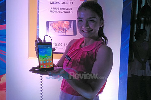 Lenovo Luncurkan Smartphone Android A7000 Special Edition 12 Lenovo A7000 Special Edition Aufmacher