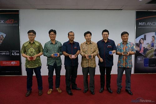 Demi Tingkatkan Layanan 4G, Smartfren Gandeng LG Hadirkan MiFi Baru 1 SmarfrenM2S