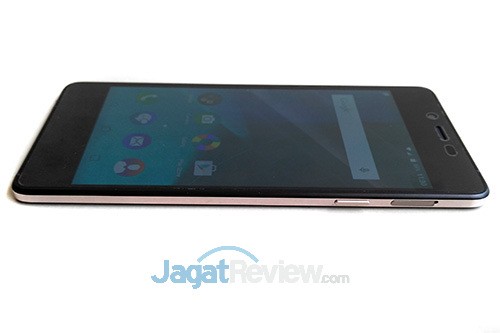 Review Smartphone Android Wiko Highway Pure 4G 14 Wiko Highway Pure 4G - Bagian Kanan