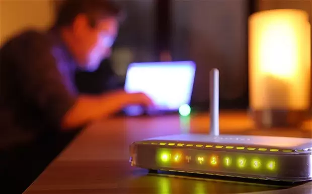 Wanita yang Alergi WiFi Dapatkan Ganti Rugi 37 wifi router 276775 3424203b