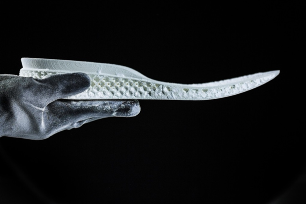 Adidas Akan Gunakan 3D Printing untuk Cetak Sol Dalam Sepatu 4 Adidas Futurecraft 3D