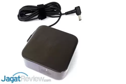 Hands-On Review Router Asus RT-AC3200 3 Asus RT-AC3200 - 03