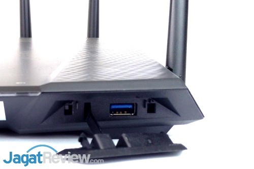 Hands-On Review Router Asus RT-AC3200 11 Asus RT-AC3200 - 11