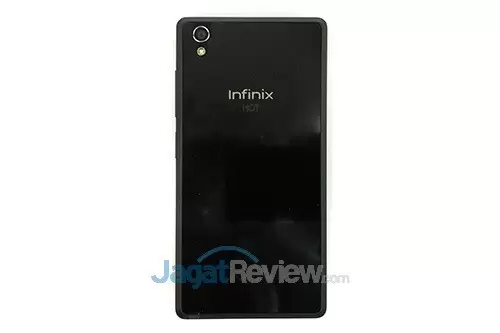 Review Infinix Hot 2: AndroidOne Generasi Kedua 2 Infinix Hot 2 - Bagian Belakang