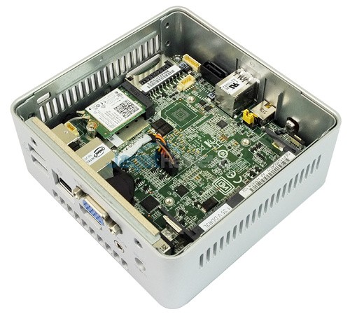 Intel NUC NUC5PPYH Internal Component 02