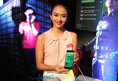 Dibanderol Rp 2,1 Juta, Lenovo Resmi Luncurkan Vibe P1m 2 Launching Lenovo Vibe P1m (3)