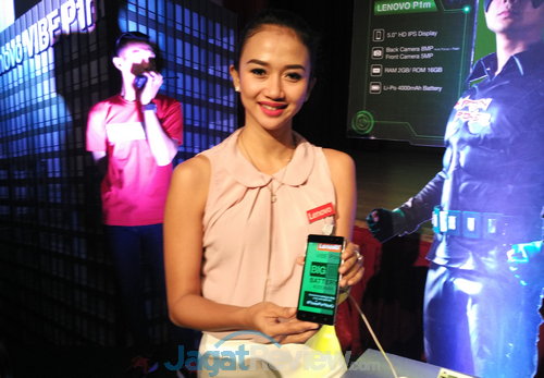 Dibanderol Rp 2,1 Juta, Lenovo Resmi Luncurkan Vibe P1m 9 Launching Lenovo Vibe P1m 3