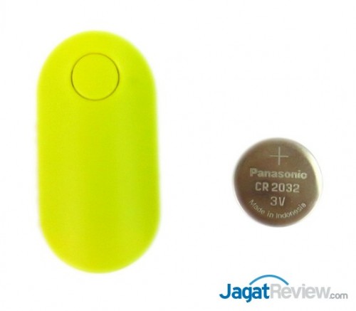 Hands-On Review Cliquefie Mini Selfie Stick 3 Wireless Remote yang juga dilengkapi dengan baterai