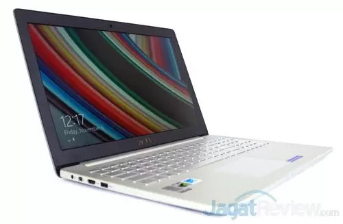 Review Notebook ASUS ZenBook Pro N501J 17 Asus N501J 11