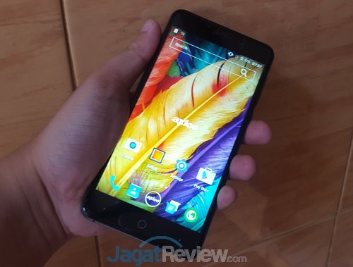 Axioo Luncurkan Dua Smartphone Android dengan RAM 3GB 3 Axioo Venge X