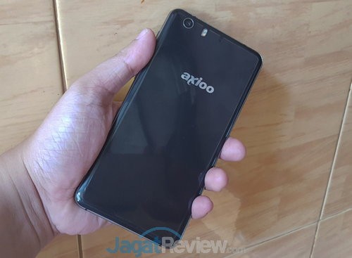 Axioo Luncurkan Dua Smartphone Android dengan RAM 3GB 4 Axioo Venge X (3)