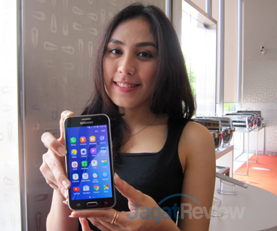 Smartfren Ajak Samsung Perluas Akses ke 4G Melalui Galaxy J2 5 IMG 0095