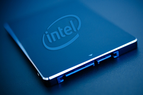 SSD Optane Pertama Bukan untuk PC? 12 Intel Optane