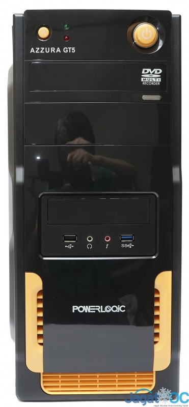 Bagian depan PowerLogic Azzura GT5