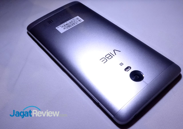 Lenovo Vibe P1 Bakal Hadir di Awal Tahun 2016 4 214