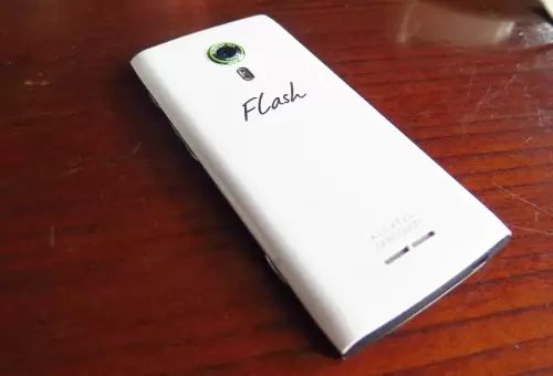 Jawab Kebutuhan Penggunanya, Alcatel Hadirkan Berbagai Update untuk Flash 2 1 IMG_5881