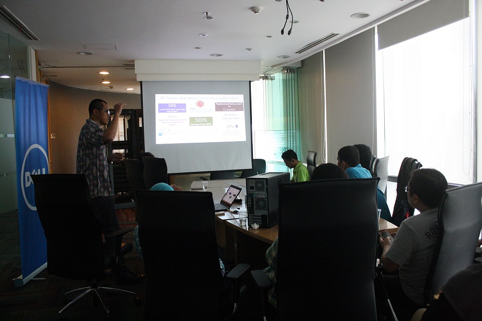 Dell Enterprise Siap Sajikan Teknologi Masa Depan yang Fleksibel 22 Photo 2 Erwin Yusran Country Business Manager Enterprise Solution Group Dell Indonesia