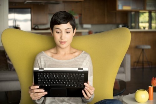 FLEX 3_11 Lifestyle Photos LENOVOFLEX_SHOT-05_1129_white High