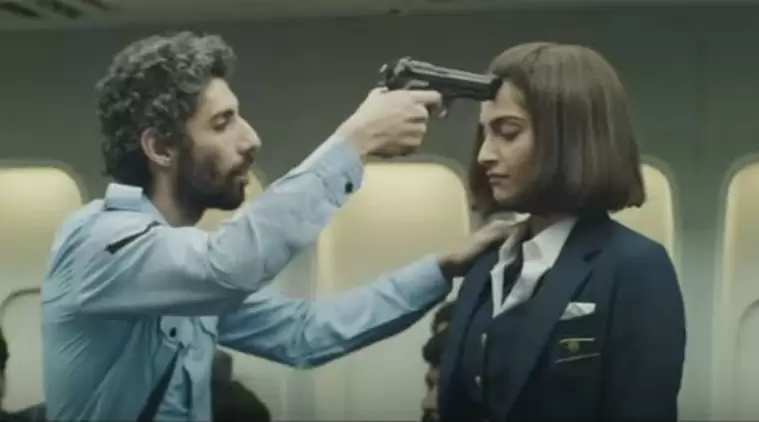 Review Neerja: Kisah Nyata Pramugari Heroik 3 39