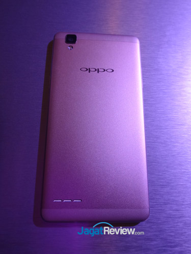 Hands-On Smartphone Oppo F1 2 6