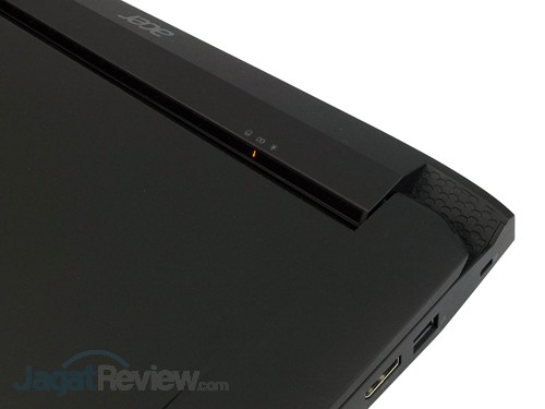 ACER Predator 15 G9-591-70VM Indicator Lamps 02