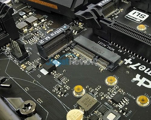 ASRock_Z170Extreme7+_MiniPCIE