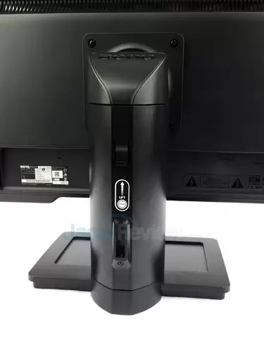 Hands-On Review Monitor: BenQ XL2411Z 11 BenQ XL2411-B Monitor Stand 01