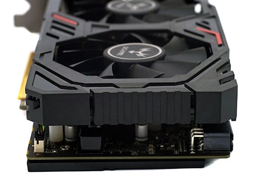 Test Perbandingan 13 VGA NVIDIA GeForce GTX 950 7 ClrFul_GTX950_iGame_Bodyback3