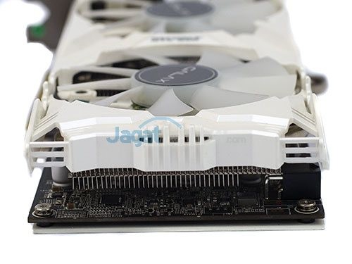 Test Perbandingan 13 VGA NVIDIA GeForce GTX 950 8 Galax_GTX950_EXOC_BodyTail2