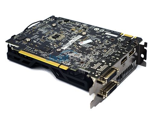 Test Perbandingan 13 VGA NVIDIA GeForce GTX 950 5 Gigabyte_GTX950_WF_back