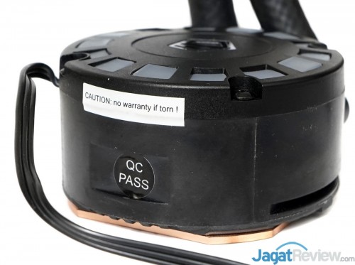 Review Watercooling ID-Cooling Frostflow 240L 7 ID-Cooling FrostFlow 240 54